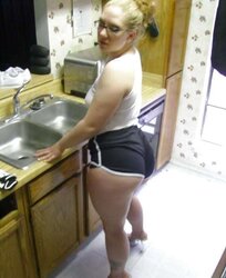 KaiLee Phat Ass White Girl