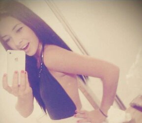 Super-Hot Youthfull Selfpic