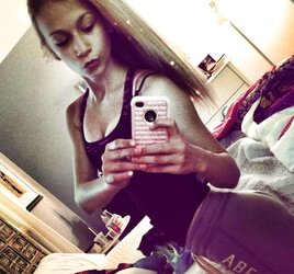 Super-Hot Youthfull Selfpic