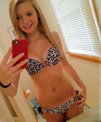 Super-Hot Youthfull Selfpic