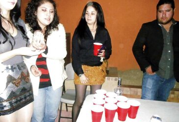 Mexicanas en pantimedias mexican dolls in tights