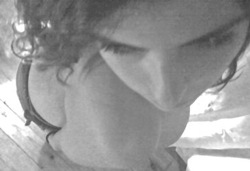 Pita Tuga em sessao de fotos artisticas