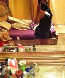 Femmes From Saudi Arabian