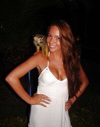 Stole Vacation Photos - Nice Black-Haired