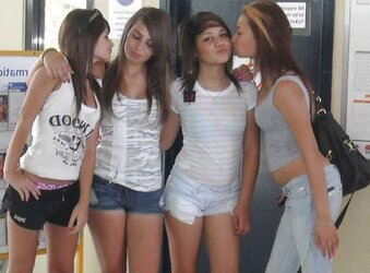 Queens in Denim CLIX