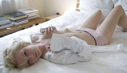 Platinum-Blonde bombshell frigging and ass fucking - N. C.