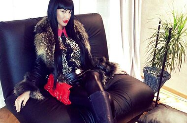 Andjela Mitkovski a.k.a Nancy Fashionable