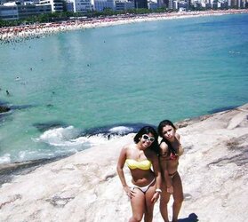 Novinha Vick Valim e Amigas