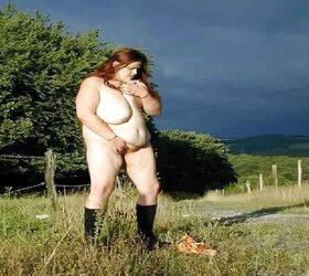 Naked BBWs outdoor