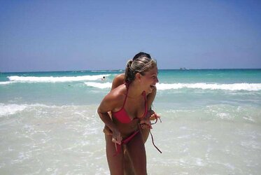 SWIMSUIT SWEETHEARTS III