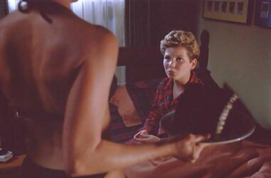 Lauren Holly Ultimate Bevy