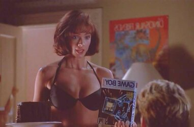Lauren Holly Ultimate Bevy