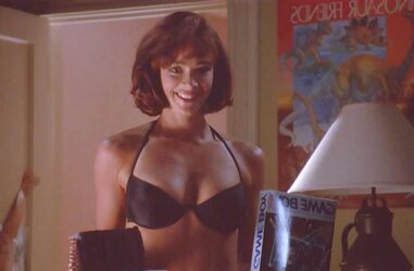 Lauren Holly Ultimate Bevy