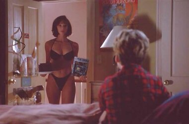 Lauren Holly Ultimate Bevy