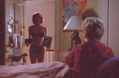 Lauren Holly Ultimate Bevy
