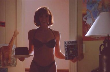 Lauren Holly Ultimate Bevy
