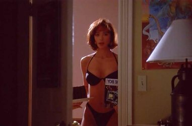 Lauren Holly Ultimate Bevy
