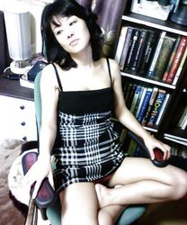 The Bombshell of Fledgling Korean Honeymoon Photos