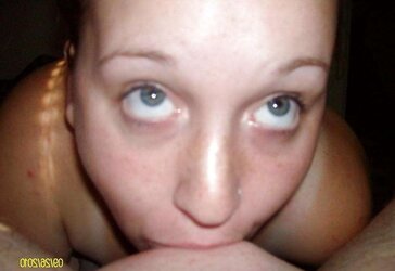 DEEP-THROATING WOMEN
