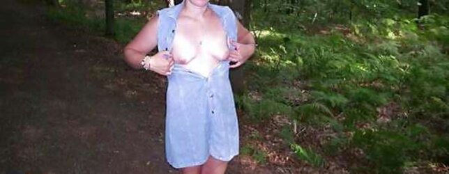 My mature chick outdoors flashing off for me.