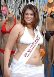 CHUBBY AMATEURS - SO BOINKING SUPERB VI