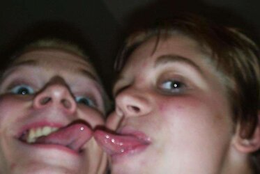 Teencouple having joy