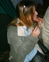 Lovely blonde hoe blowage