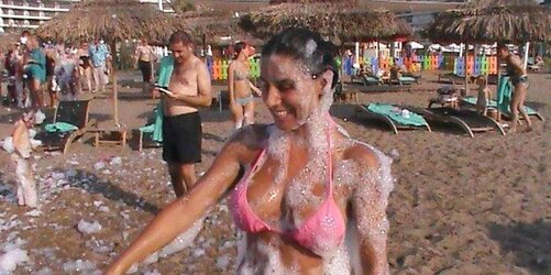 Romanian girls: raluca