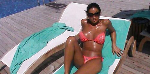 Romanian girls: raluca