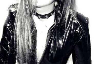 Dark-Hued and White 29!