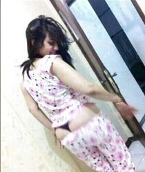 Inexperienced Mummy Arab Chicks