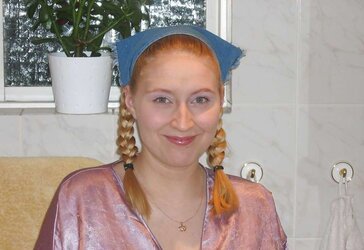 Big-Titted swedish woman in the shower