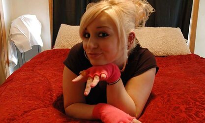 Nela Thick Titties Teenager