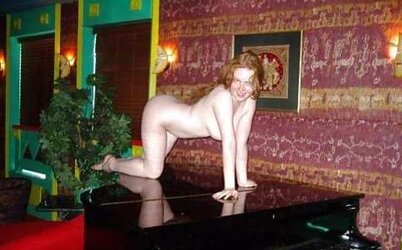 Warm Redhead Honey