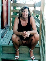 Mature upskirt 1.