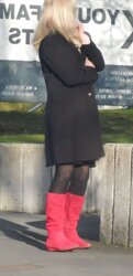 Voyeur Crimson Shoes Mummy