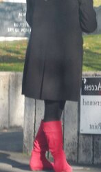 Voyeur Crimson Shoes Mummy