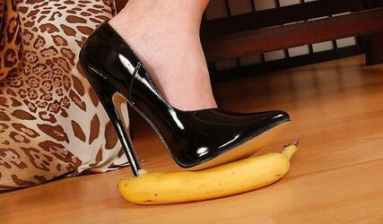 High-Heeled Shoes High-Heeled Slippers High-Heeled Slippers !!!