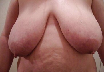 SEND ME A MESSGE IF YOU LIKE MY PICTURES.