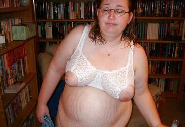 SEND ME A MESSGE IF YOU LIKE MY PICTURES.