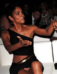 Celeb Oops And Upskirts By twistedworlds