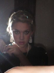 Real Fledgling Set: Super-Hot Blond Selfshooter