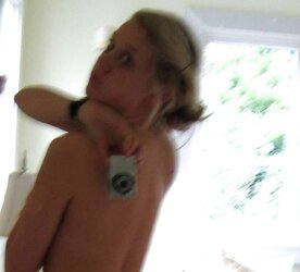 Real Fledgling Set: Super-Hot Blond Selfshooter