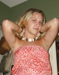 Real Fledgling Set: Super-Hot Blond Selfshooter