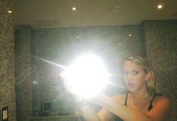 Real Fledgling Set: Super-Hot Blond Selfshooter