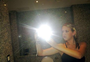Real Fledgling Set: Super-Hot Blond Selfshooter
