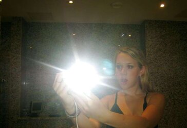 Real Fledgling Set: Super-Hot Blond Selfshooter