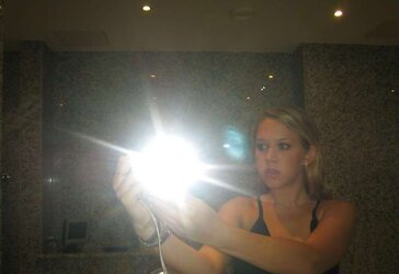 Real Fledgling Set: Super-Hot Blond Selfshooter