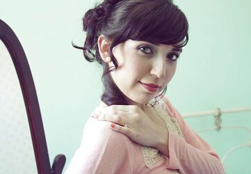 SG Chilena, Iluvenis - Uber-Cute