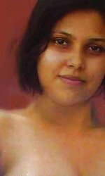 Teenager (Desi Dame)